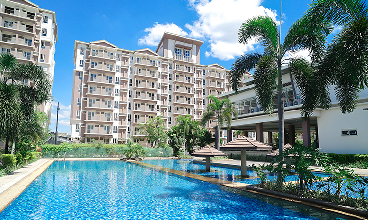 Suntrust Shanata, swimming pool, condominium