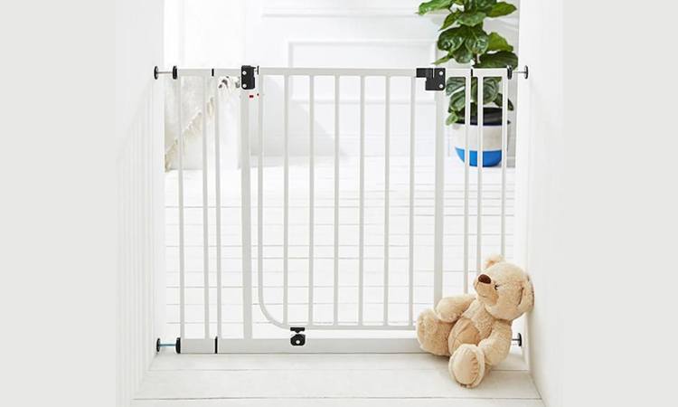 suntrust_child_proofing_home_gate_ok